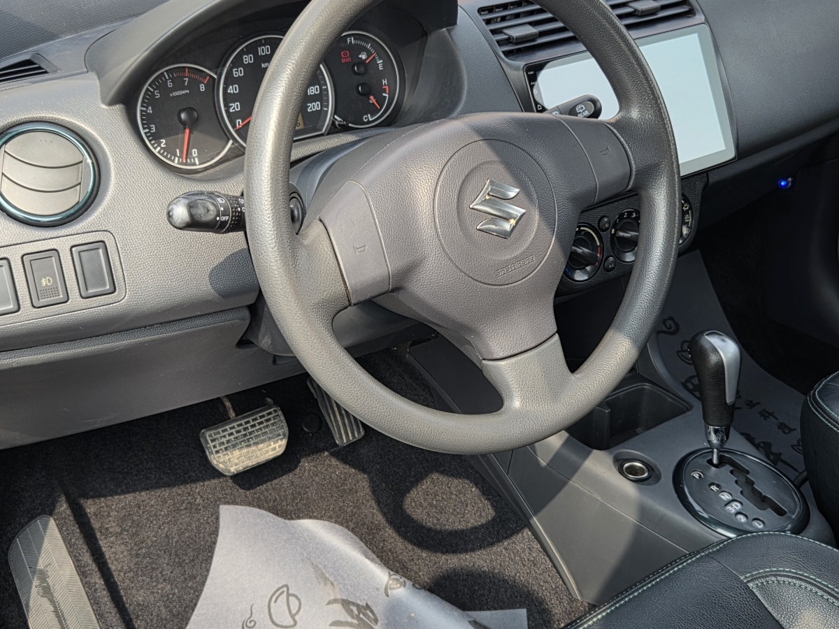 铃木 雨燕 2017 汽车图片 #4