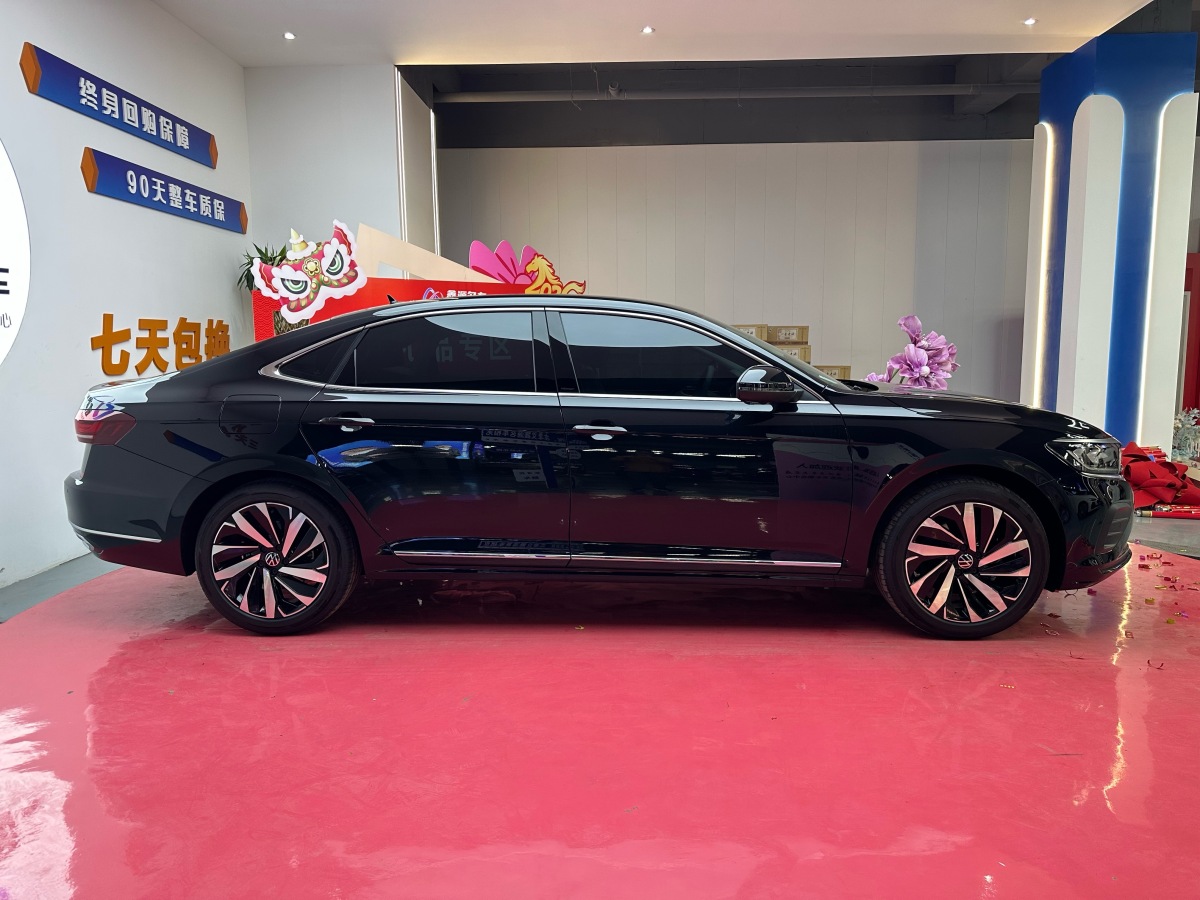 Volkswagen Passat 2026 صورة سيارة #4