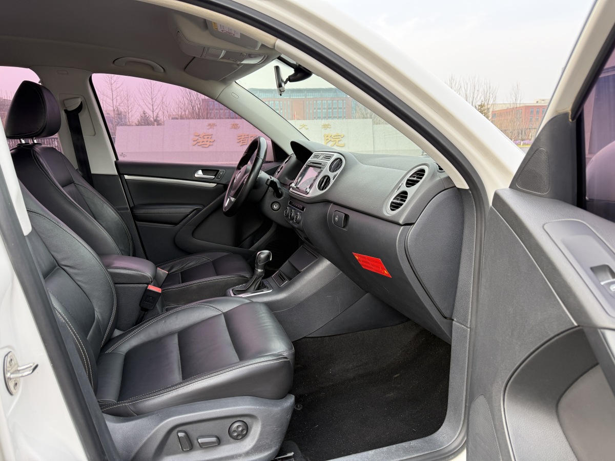 Volkswagen Tiguan 2016 car image #4