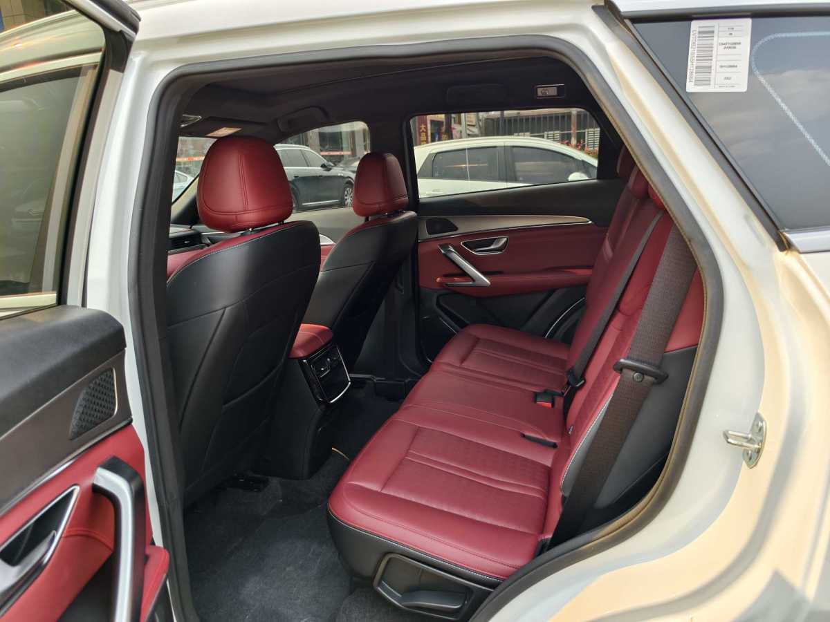 Jetour X70 PLUS 2025 #4 Jetour X70 PLUS 2025 car image #4