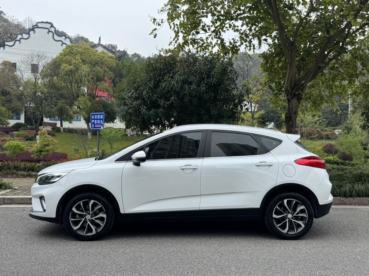 GEELY Emgrand GS 2019 car image #4