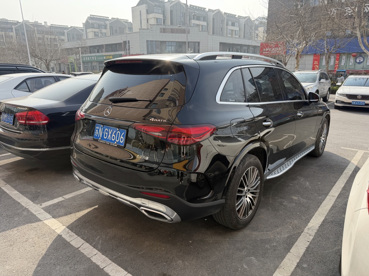 Mercedes-Benz GLC Class 2025 car image #4