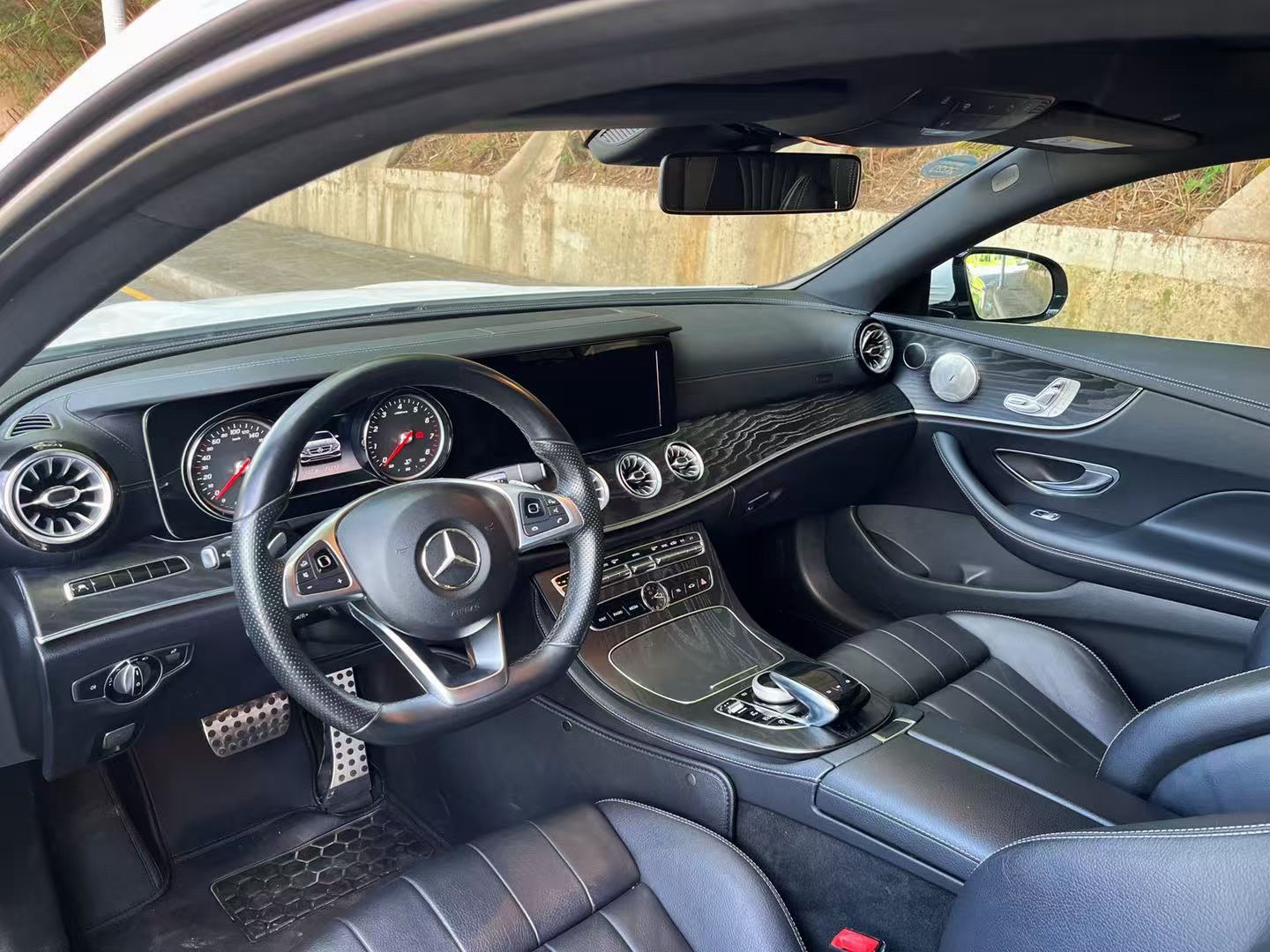 Mercedes-Benz E Class (Imported) 2018 car image #4