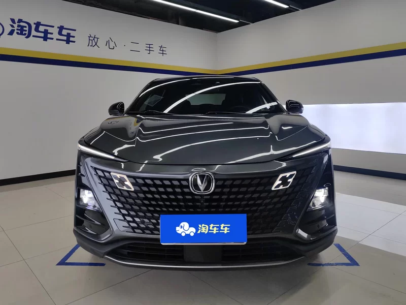 Changan UNI-T 2022 صورة سيارة #4