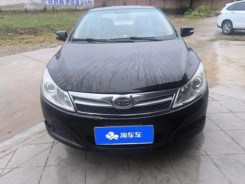 BYD SuRui 2013 car image #4