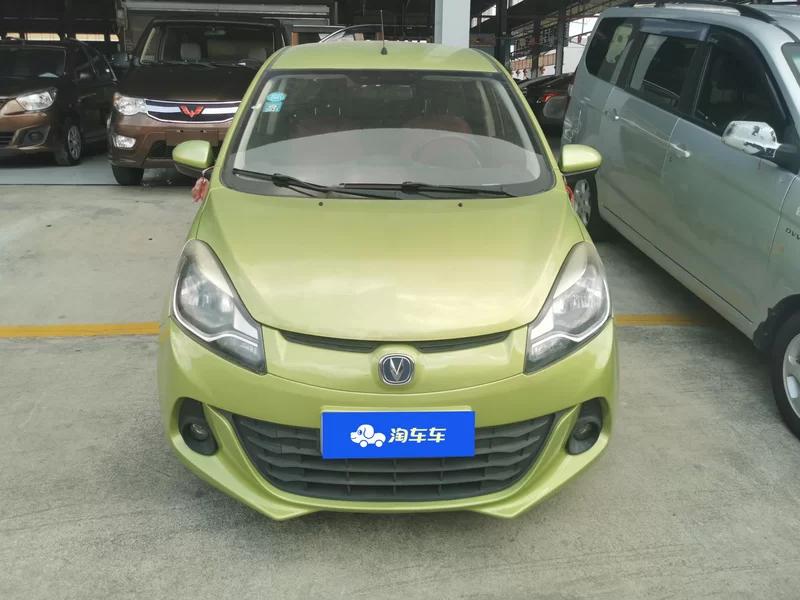 Changan BenBen 2015 صورة سيارة #4