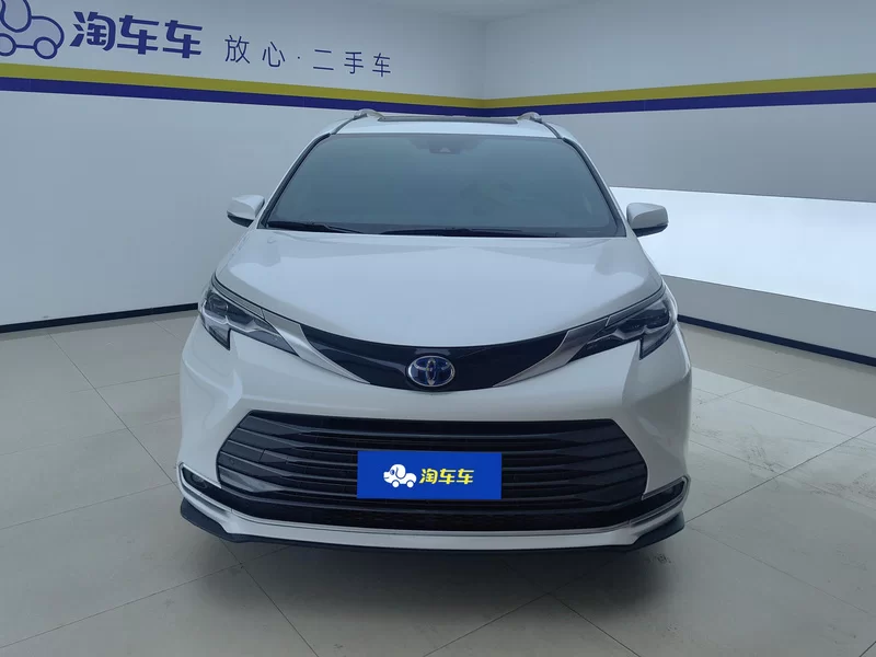 Toyota Sienna 2022 #4 Toyota Sienna 2022 car image #4