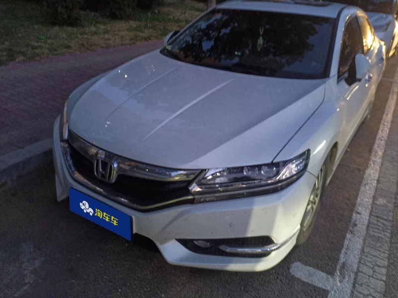 Honda Spirior 2018 #4 Honda Spirior 2018 car image #4