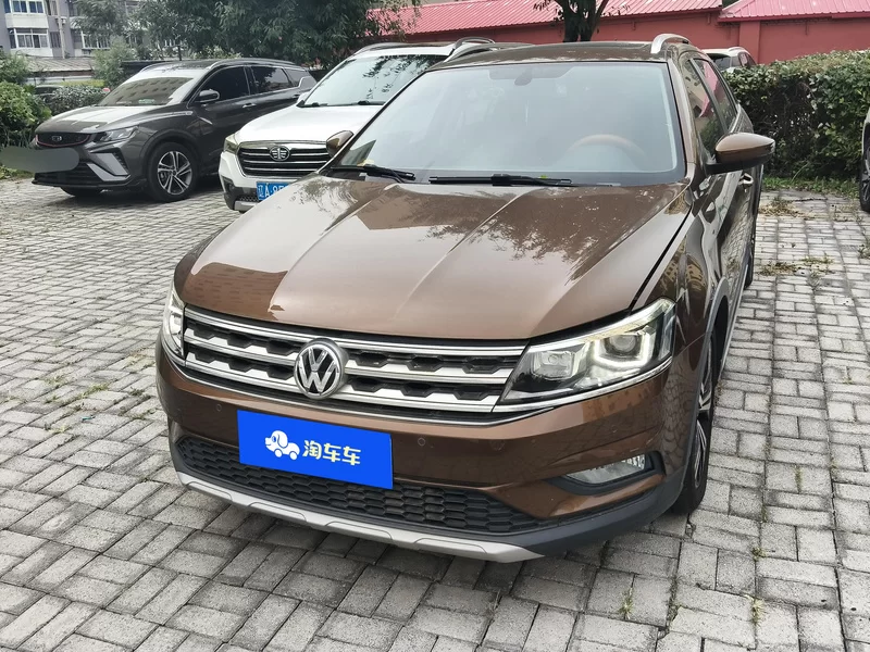 Volkswagen Cross Lavida 2017 immagine di auto #4