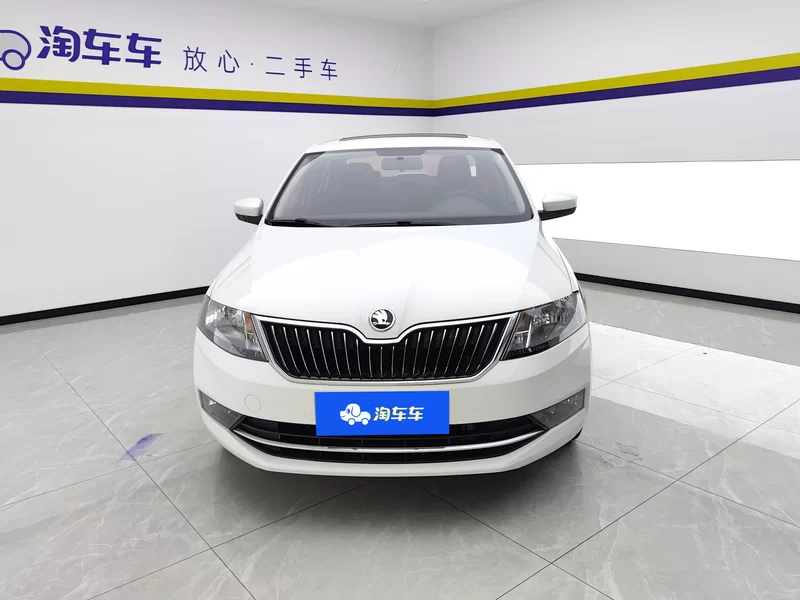 Skoda Rapid 2019 car image #4