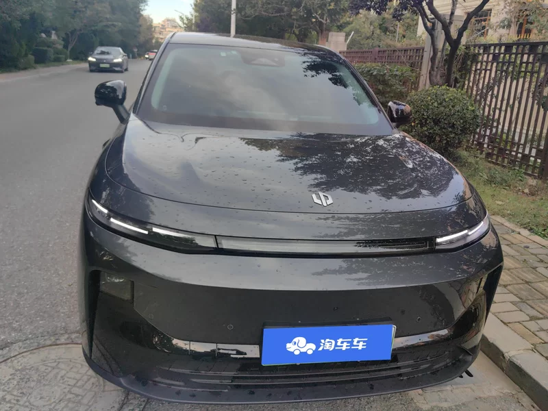 零跑汽车 零跑B10 2025 汽车图片 #4