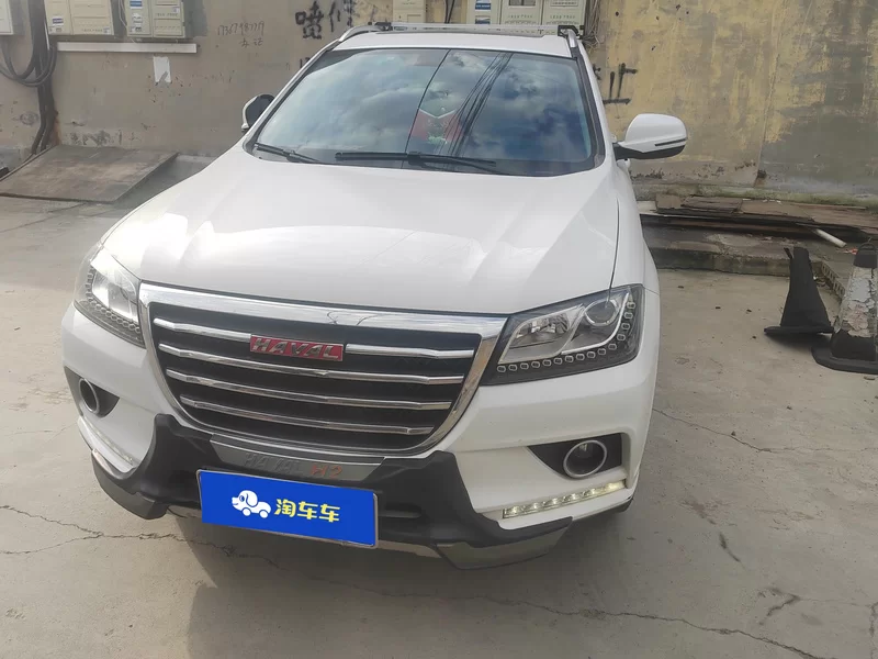 Haval H2 2015 #4 Haval H2 2015 car image #4
