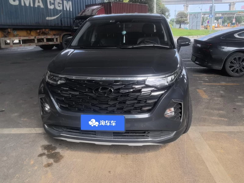 Hyundai Custo 2024 car image #4