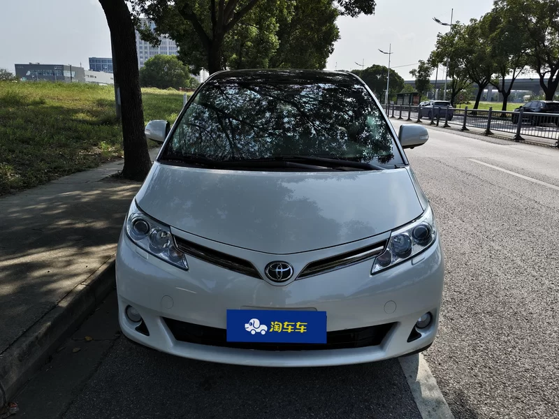 Toyota Previa 2018 car image #4