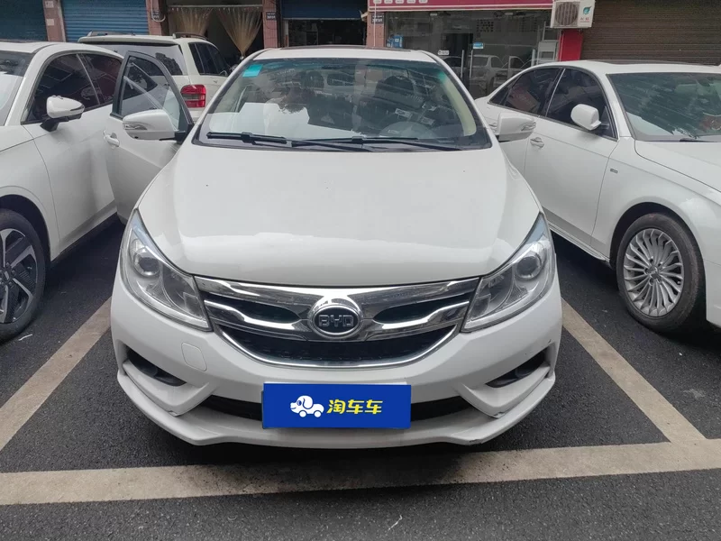 BYD SuRui 2015 #4 BYD SuRui 2015 car image #4
