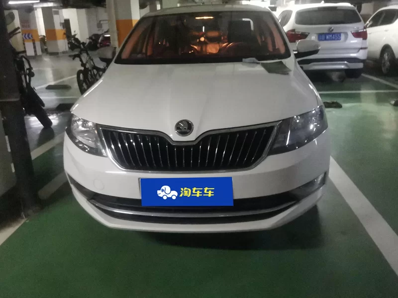 Skoda Rapid 2018 car image #4