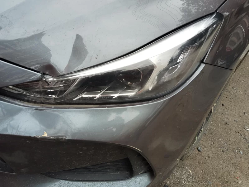 5 2022 imagen de coche #4