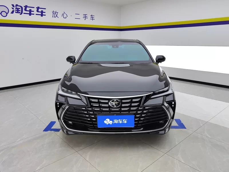 Toyota Avalon 2023 car image #4