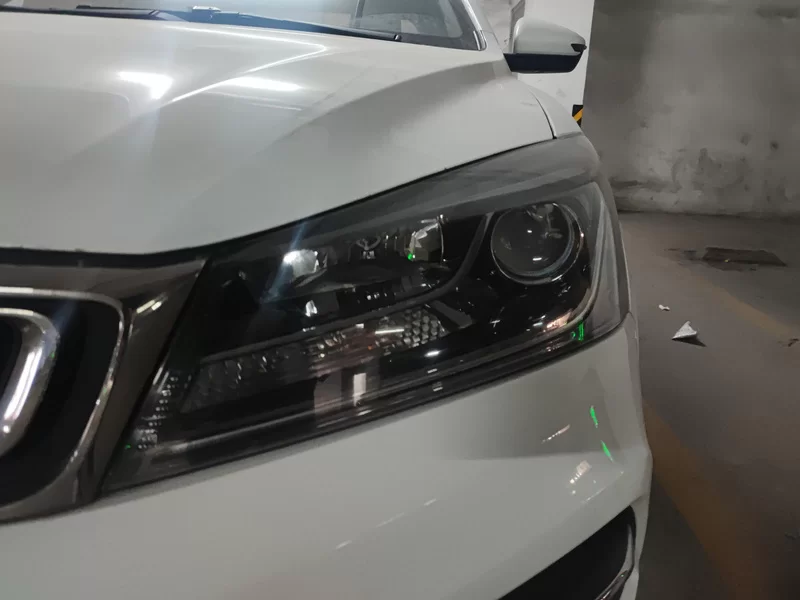 GEELY Emgrand 2018 car image #4