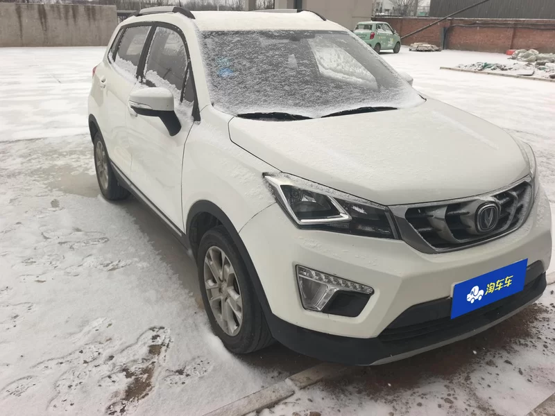 Changan CS15 2017 #4 Changan CS15 2017 immagine di auto #4