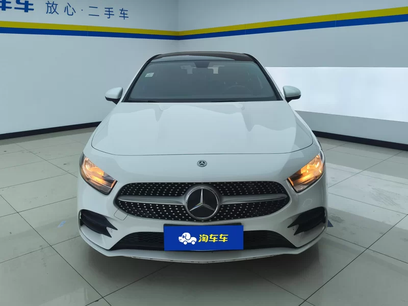 Mercedes-Benz A Class 2019 car image #4