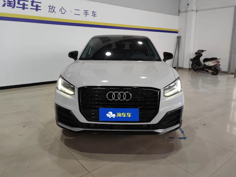 Audi Q2L 2020 car image #4