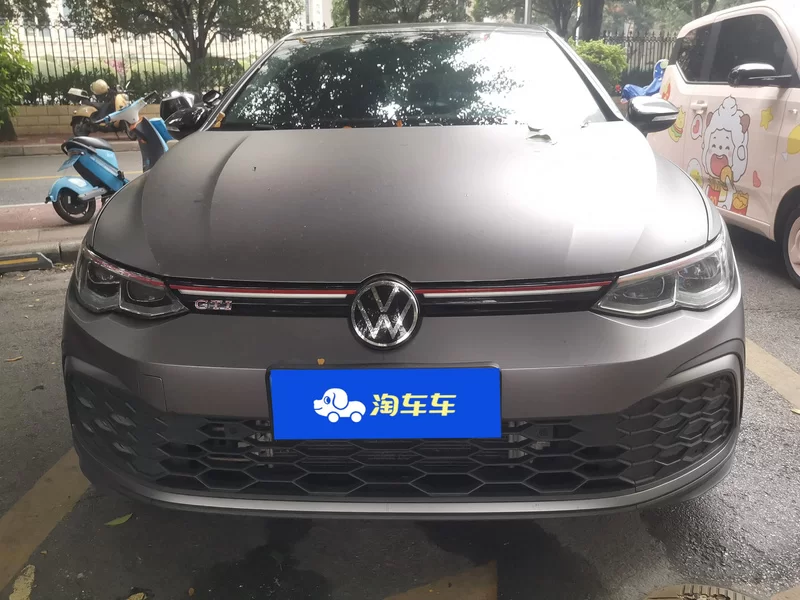 Volkswagen GolfGTI 2023 immagine di auto #4