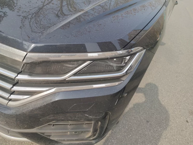 Volkswagen Touareg 2021 car image #4
