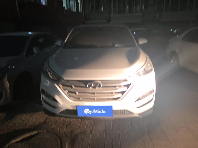 Hyundai Tucson 2017 car image #4
