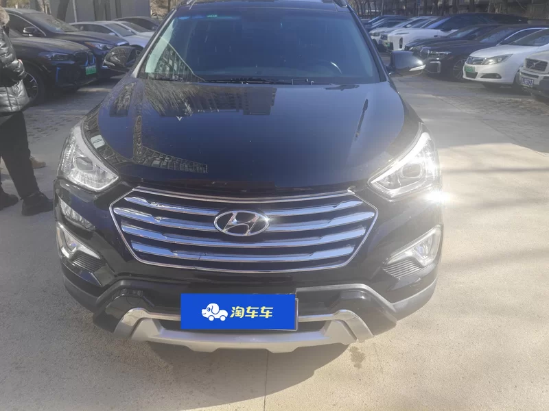 Hyundai Grand Santa Fe 2016 #4 Hyundai Grand Santa Fe 2016 car image #4