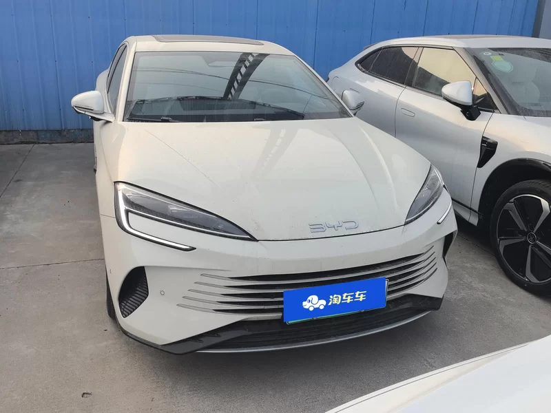 BYD Seal 07 DM-i 2025 imagem de carro #4