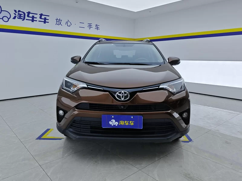 Toyota RAV4 2017 car image #4