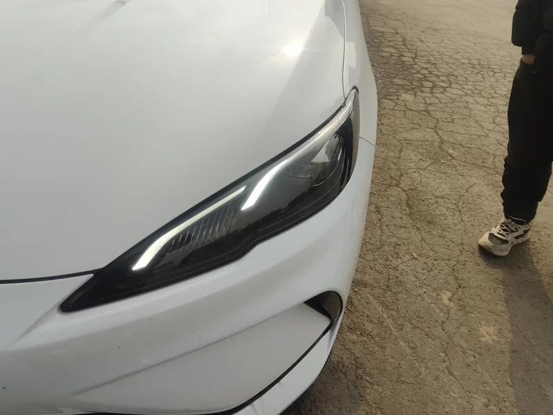 BYD Seal 05 DM-i 2025 car image #4