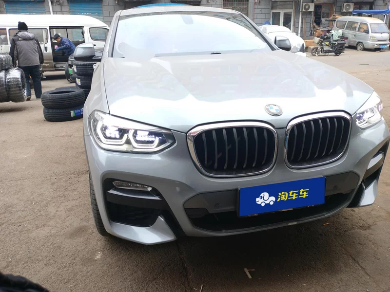 BMW X4 2018 изображение автомобиля #4