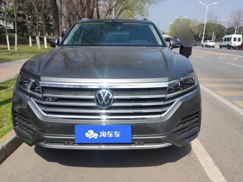 Volkswagen Touareg 2020 car image #4