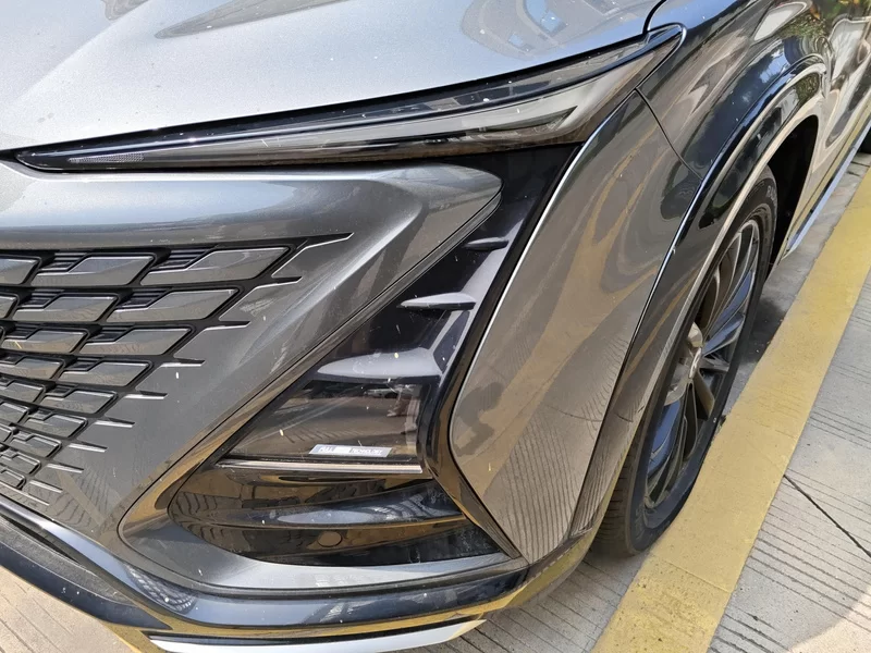 Changan UNI-T 2025 immagine di auto #4