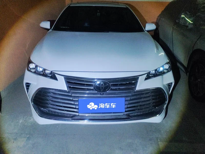 Toyota Avalon 2021 car image #4