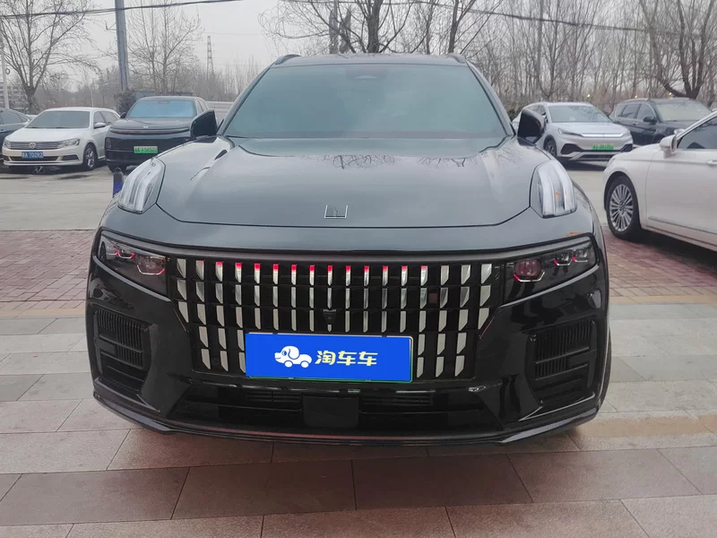 Lynk & Co 2023 #4 Lynk & Co 2023 car image #4