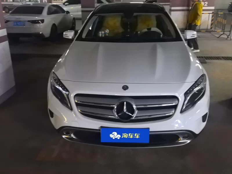 Mercedes-Benz GLA Class 2016 car image #4