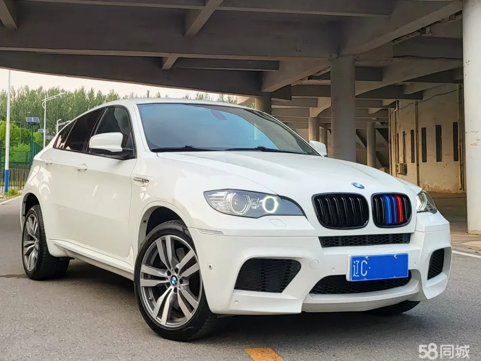 BMW X6 M 2014 car image #4