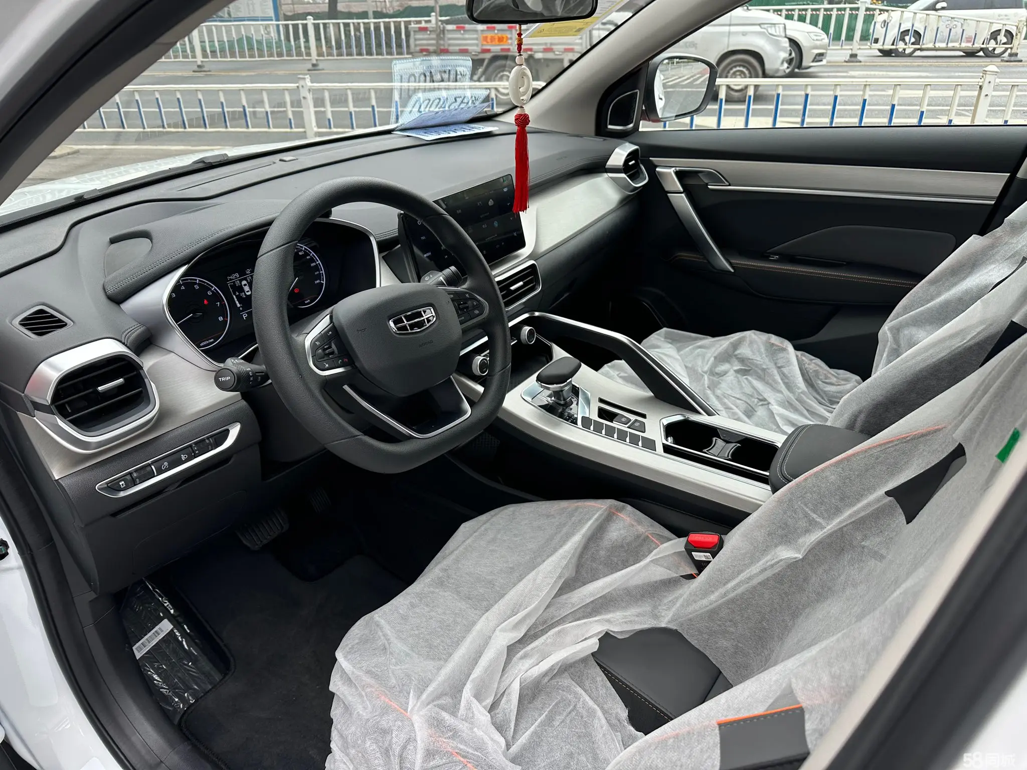 吉利汽车 缤越 2025 汽车图片 #4