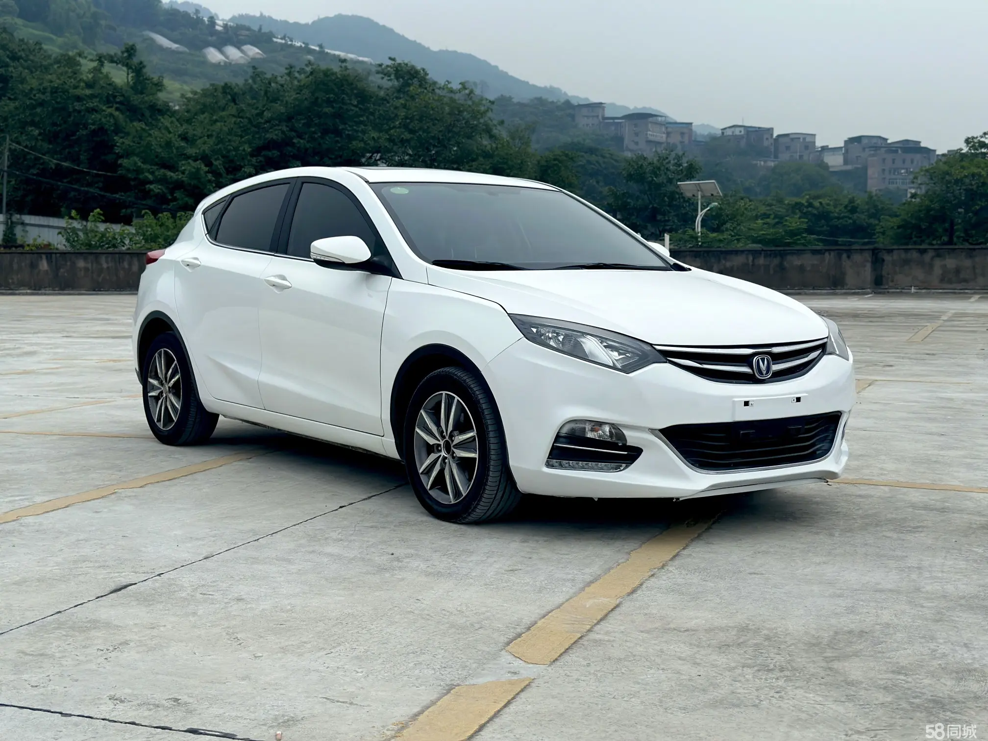 Changan Eado XT 2017 car image #4