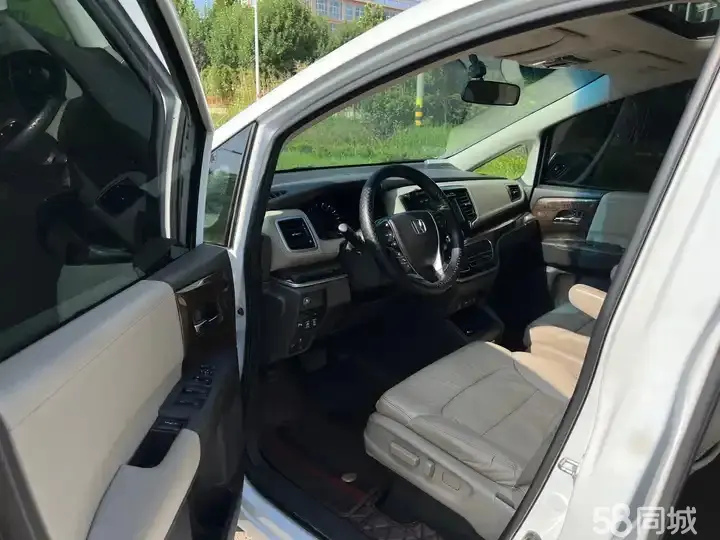 Honda ODYSSEY 2016 car image #4