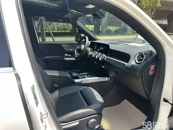 Mercedes-Benz GLB Class 2020 #4 Mercedes-Benz GLB Class 2020 immagine di auto #4