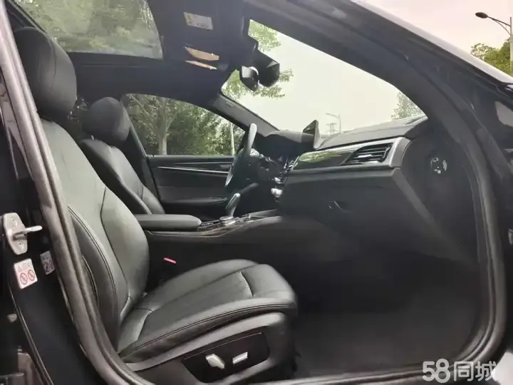 BMW 5 Series 2018 #4 BMW 5 Series 2018 car image #4