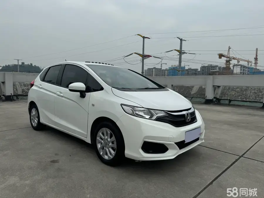 Honda Fit 2019 #4 Honda Fit 2019 car image #4