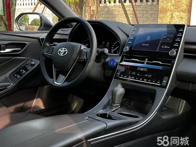 Toyota Avalon 2020 car image #4