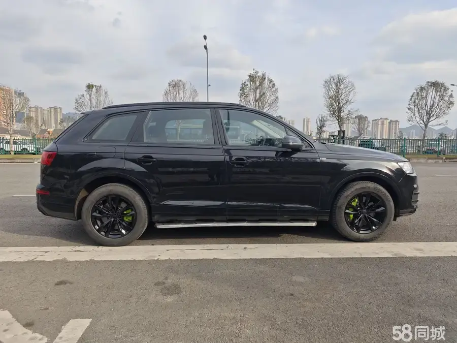 Audi Q7 2016 car image #4
