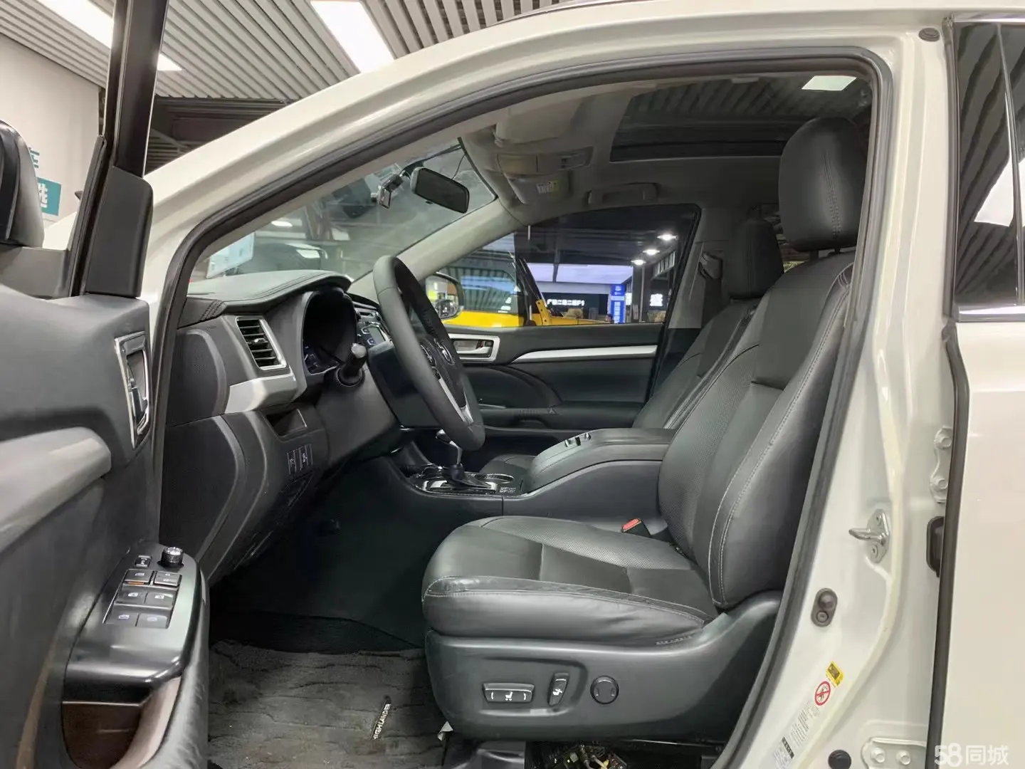 Toyota Highlander 2015 #4 Toyota Highlander 2015 immagine di auto #4