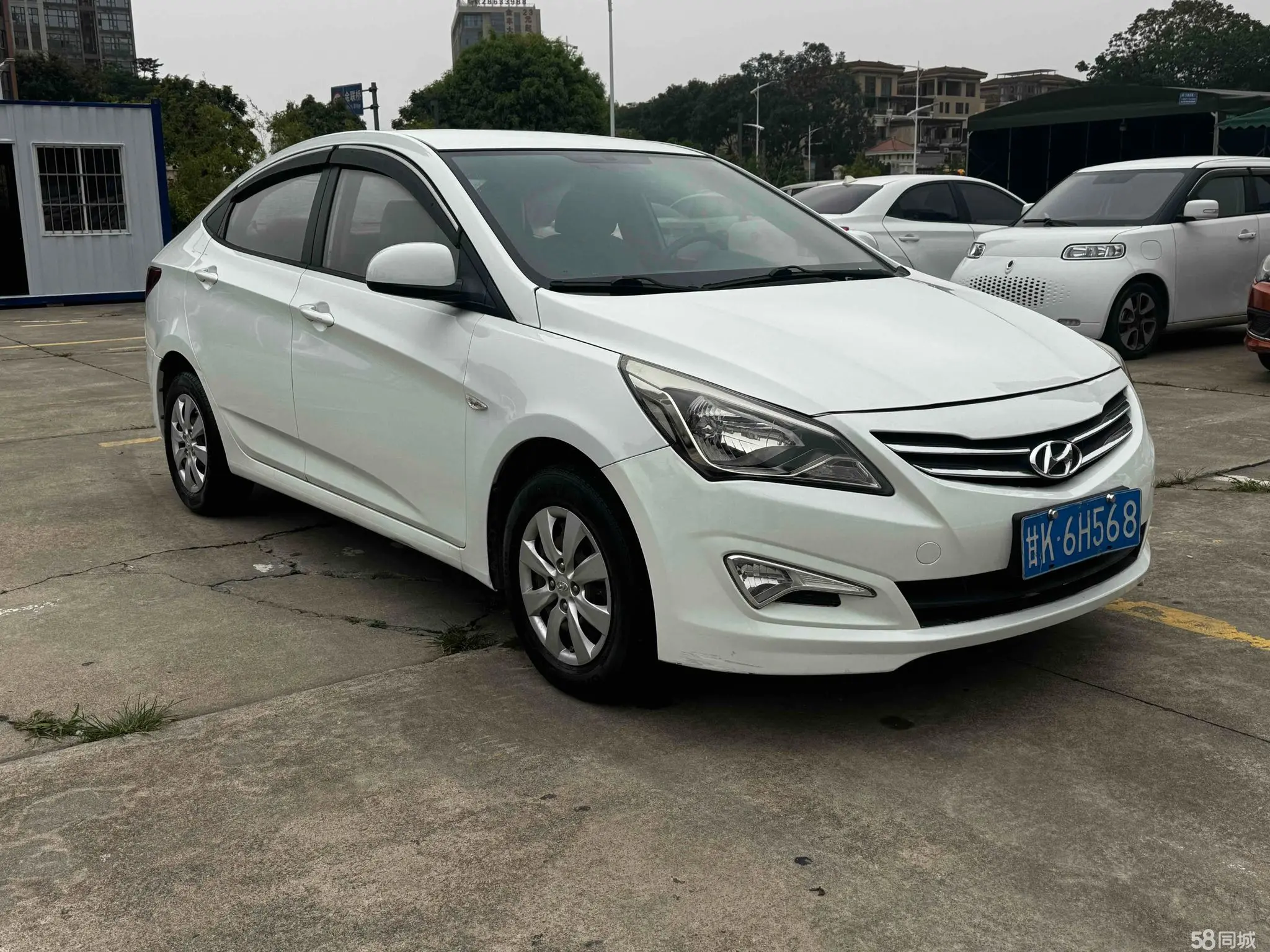 Hyundai Reina 2016 #4 Hyundai Reina 2016 imagem de carro #4